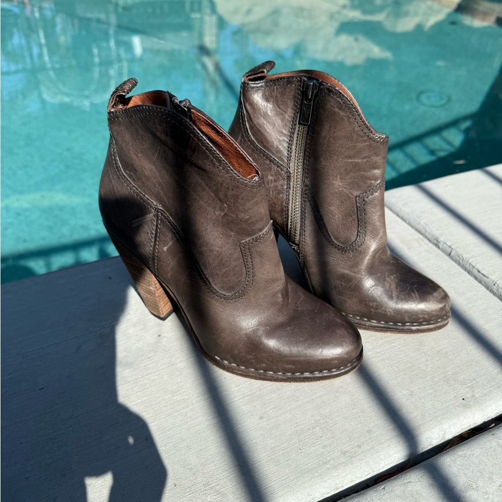 FRYE Brown Leather Ankle Boots